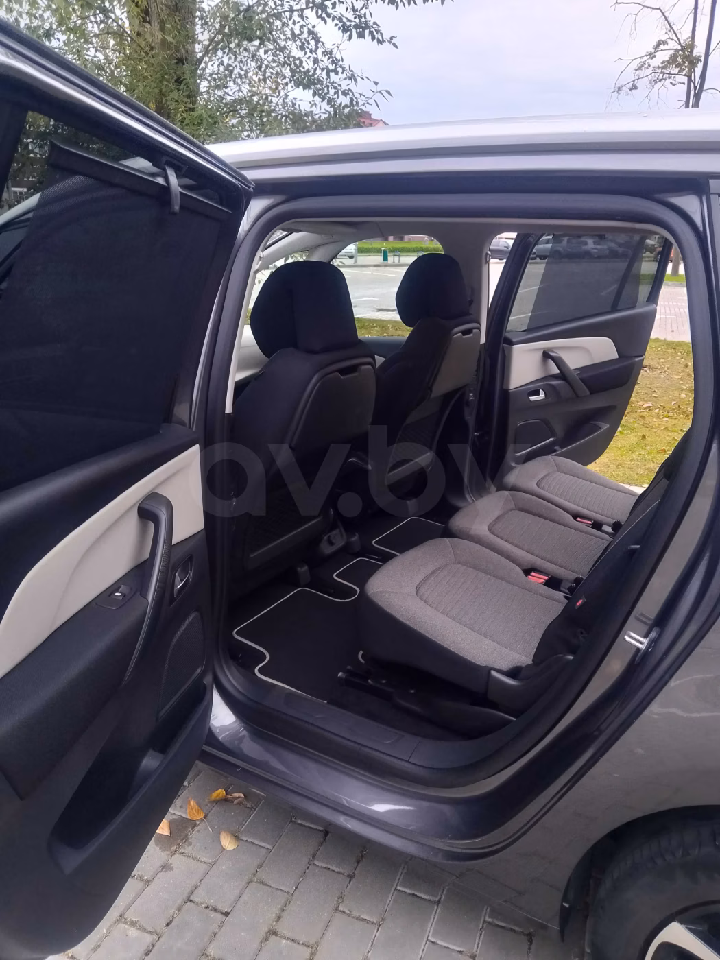 Citroen C4 Grand Spacetourer фото 9