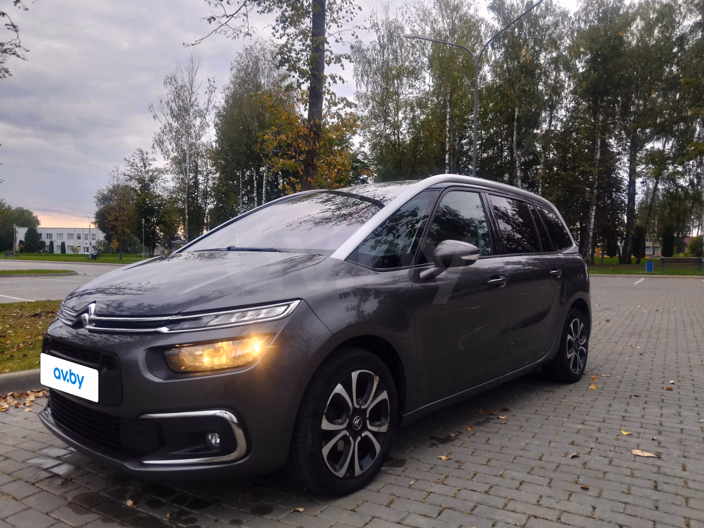 Citroen C4 Grand Spacetourer фото 18