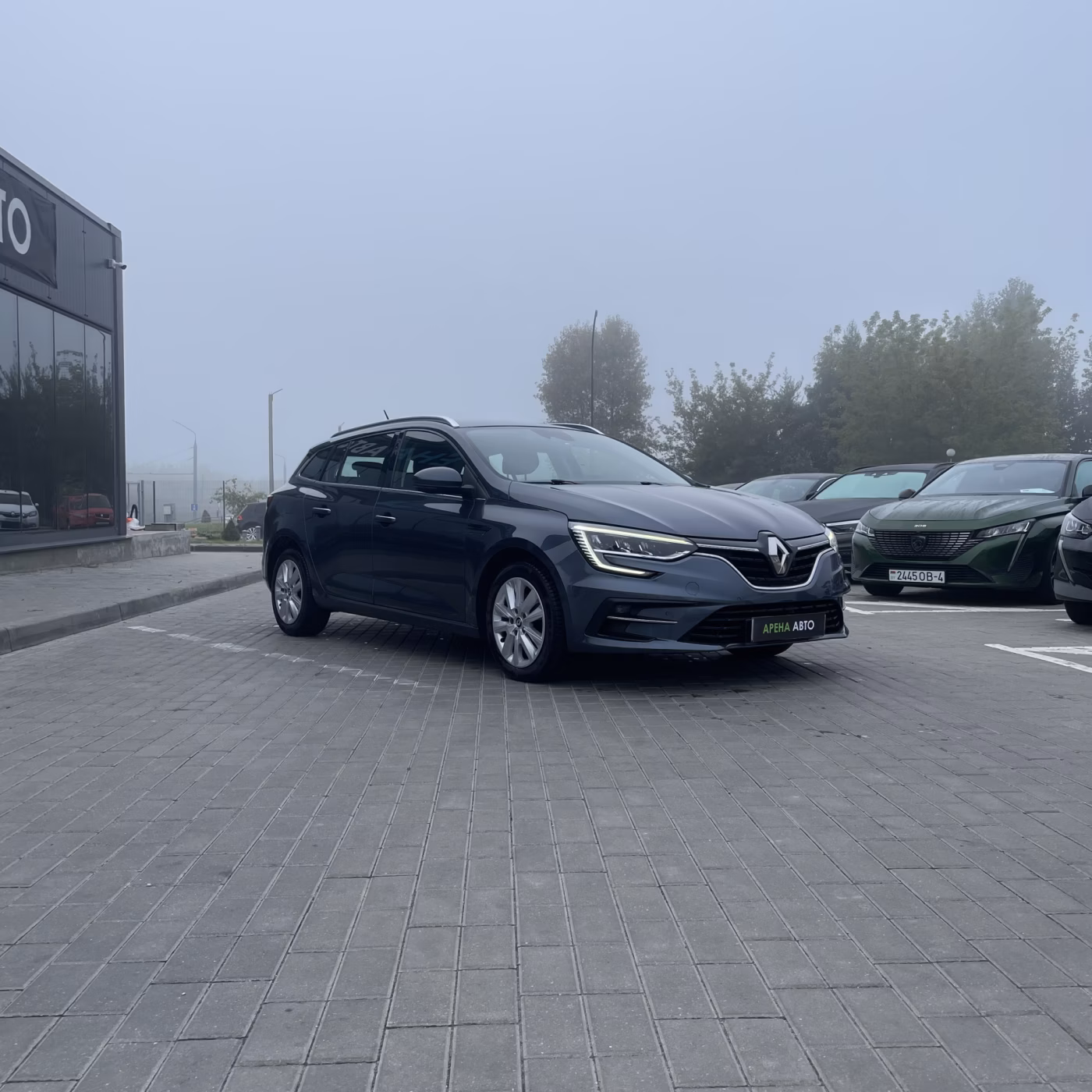 Renault Megane фото 3