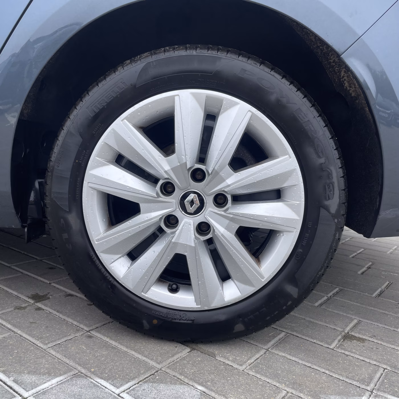 Renault Megane фото 7