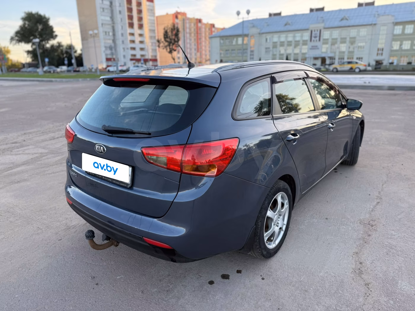 Kia Cee'd фото 9