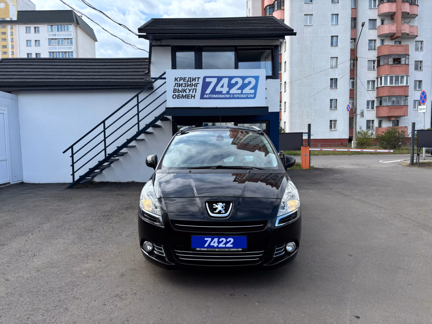 Peugeot 5008 фото 2