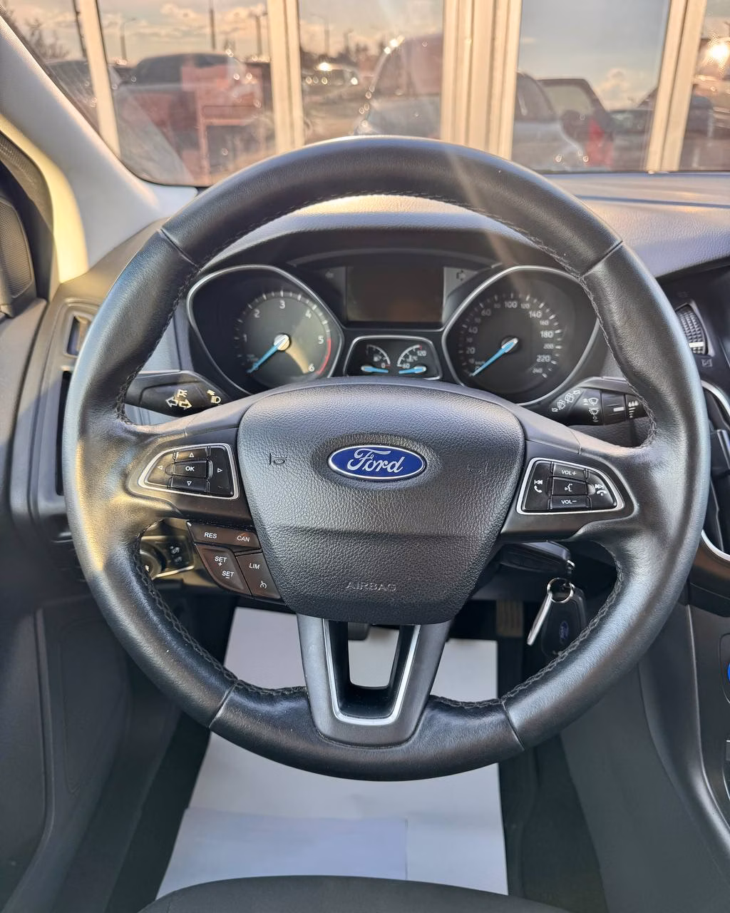 Ford Focus фото 14