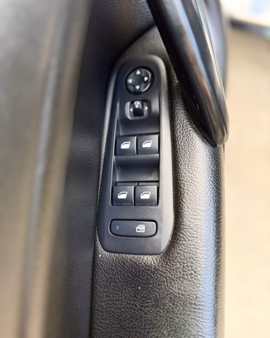 Peugeot 308 фото 13