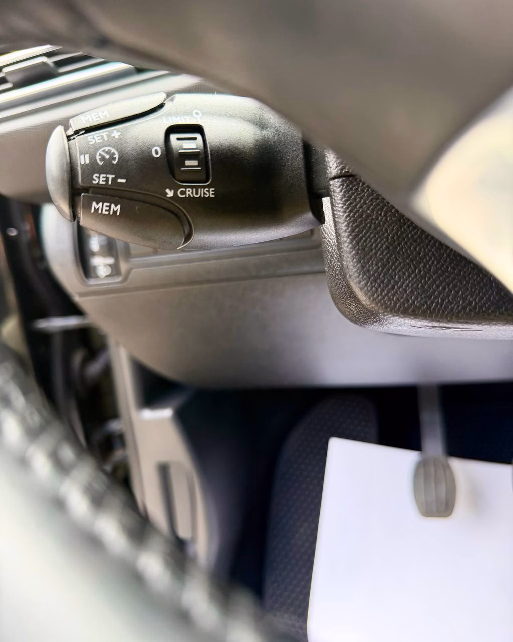 Peugeot 308 фото 15
