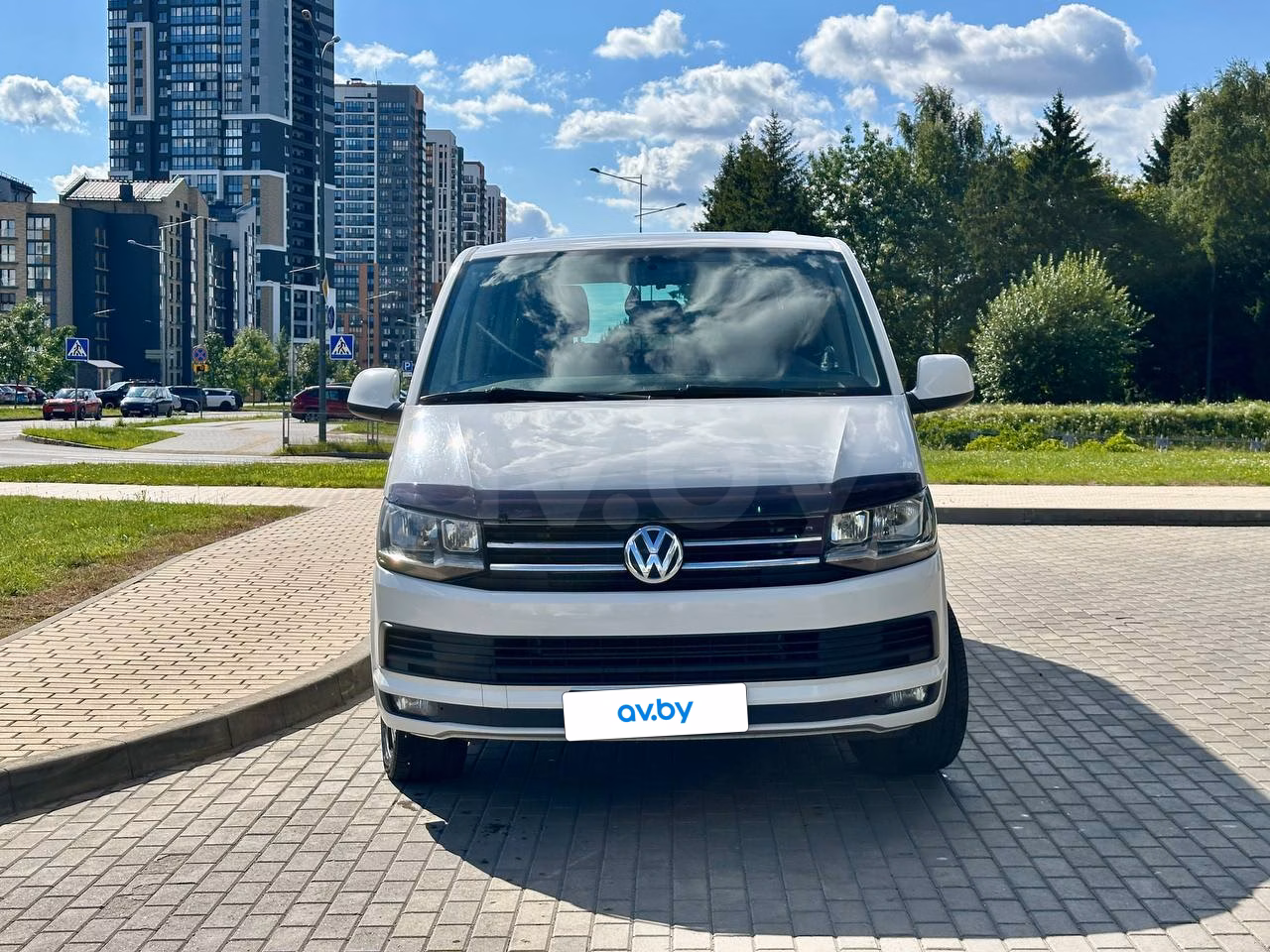 Volkswagen Caravelle фото 4