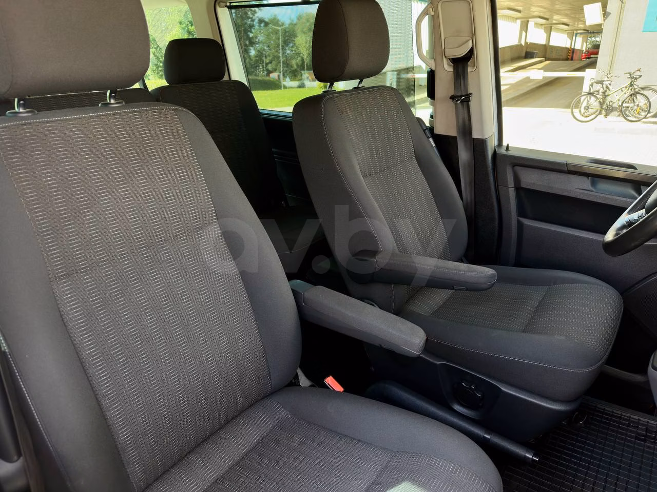Volkswagen Caravelle фото 17