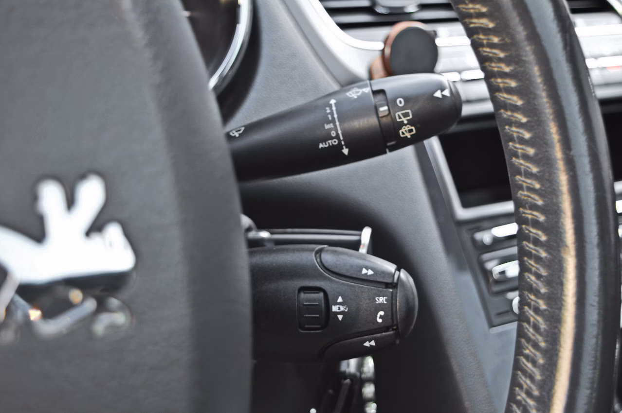 Peugeot 5008 фото 20