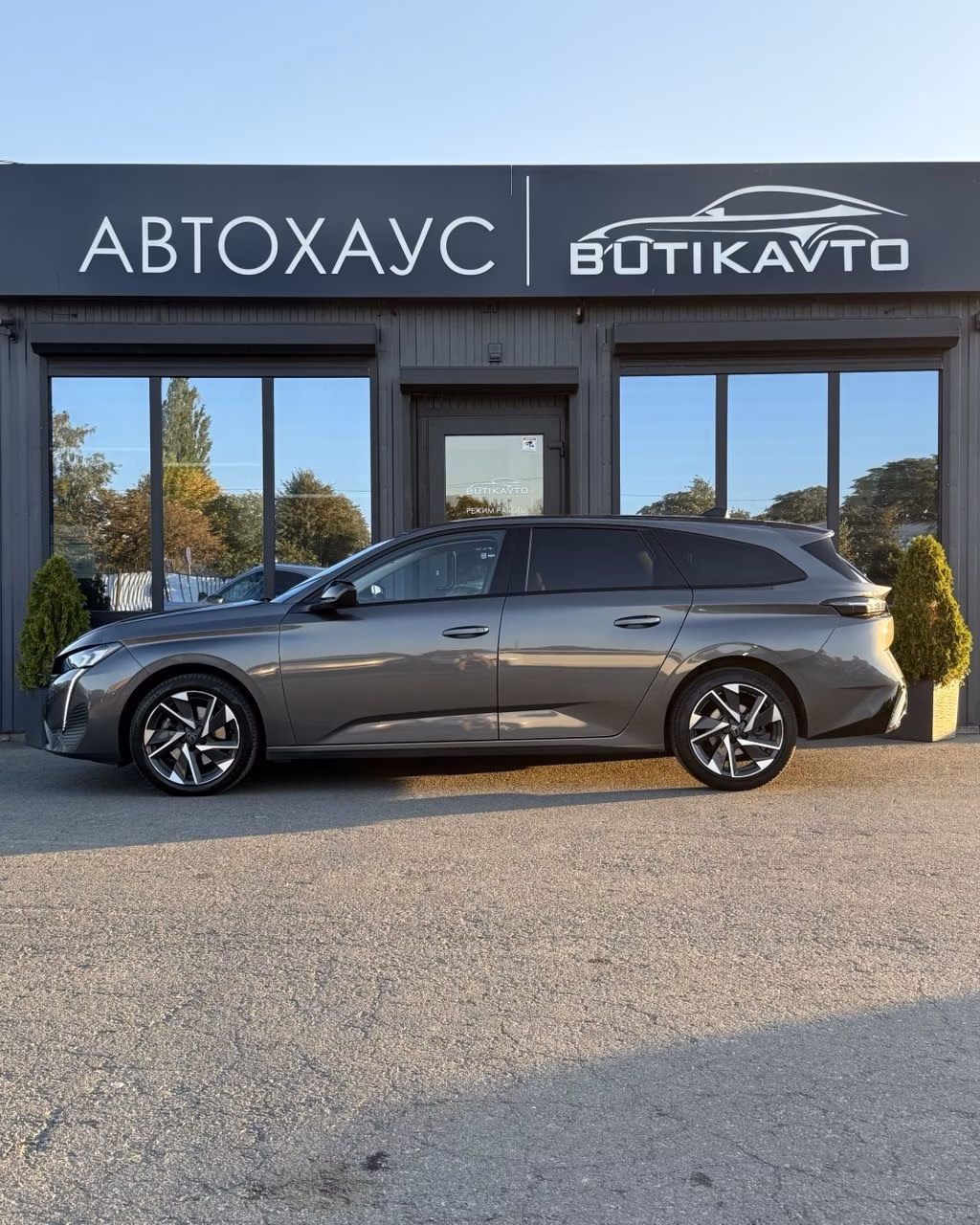 Peugeot 308 фото 4