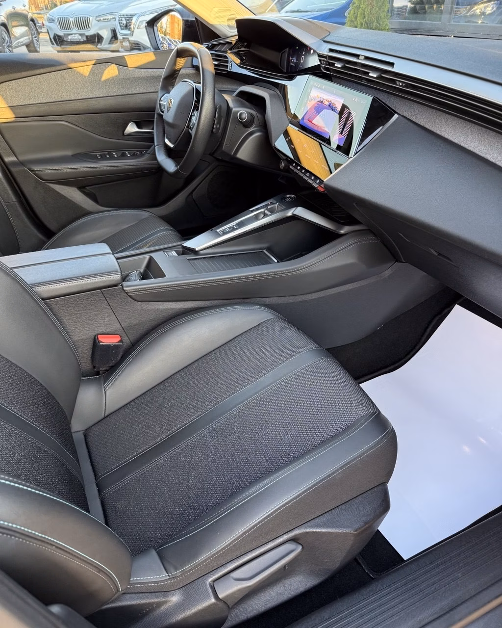 Peugeot 308 фото 13