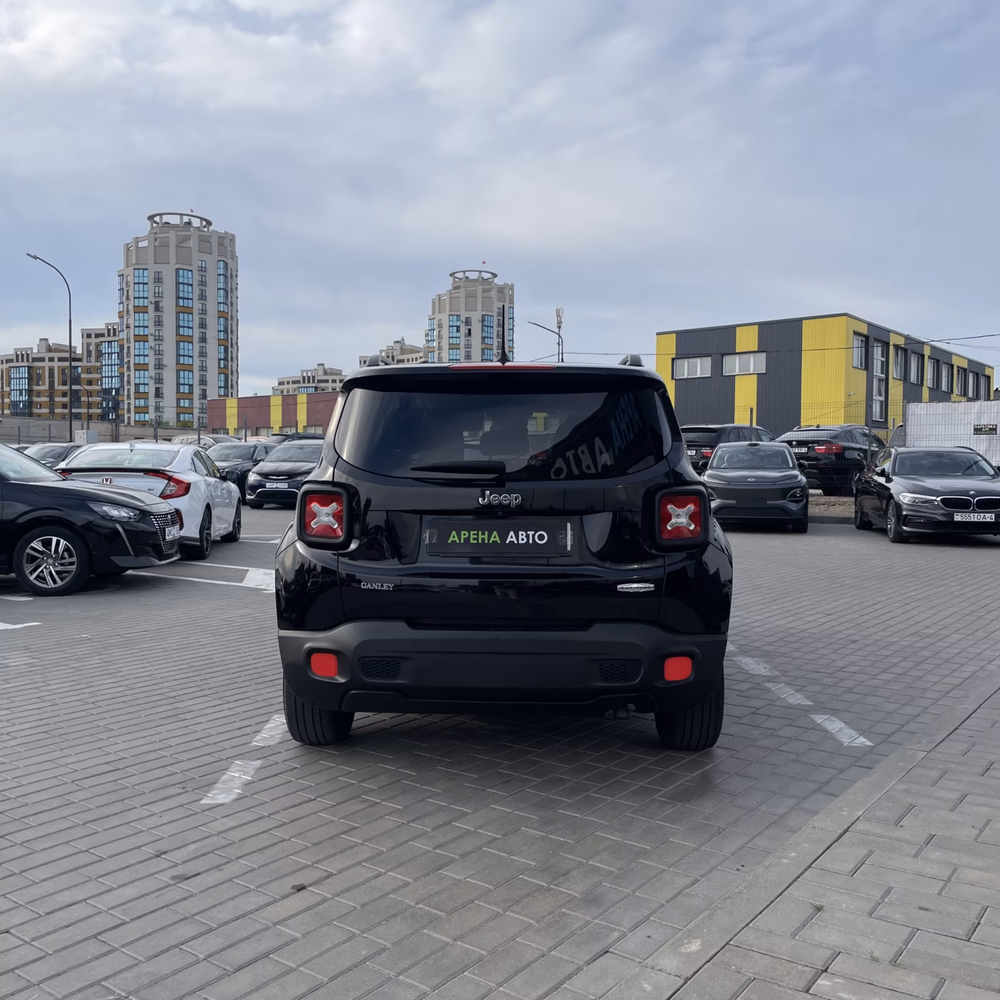 Jeep Renegade фото 5