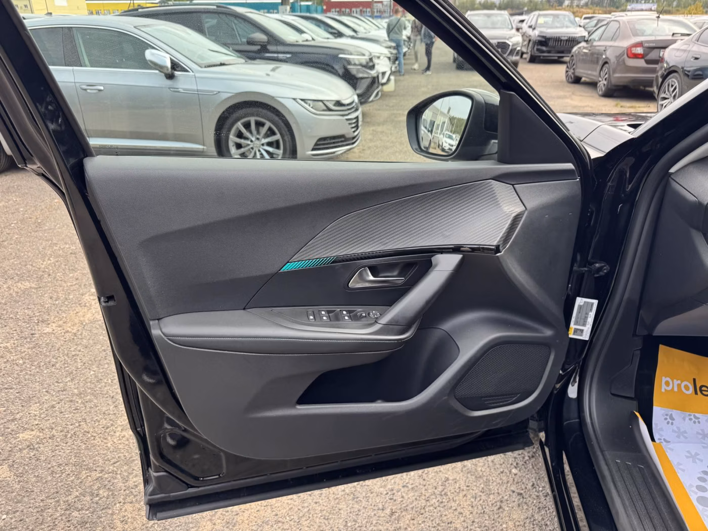 Peugeot 2008 фото 14
