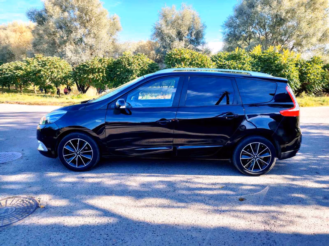 Renault Grand Scenic фото 4