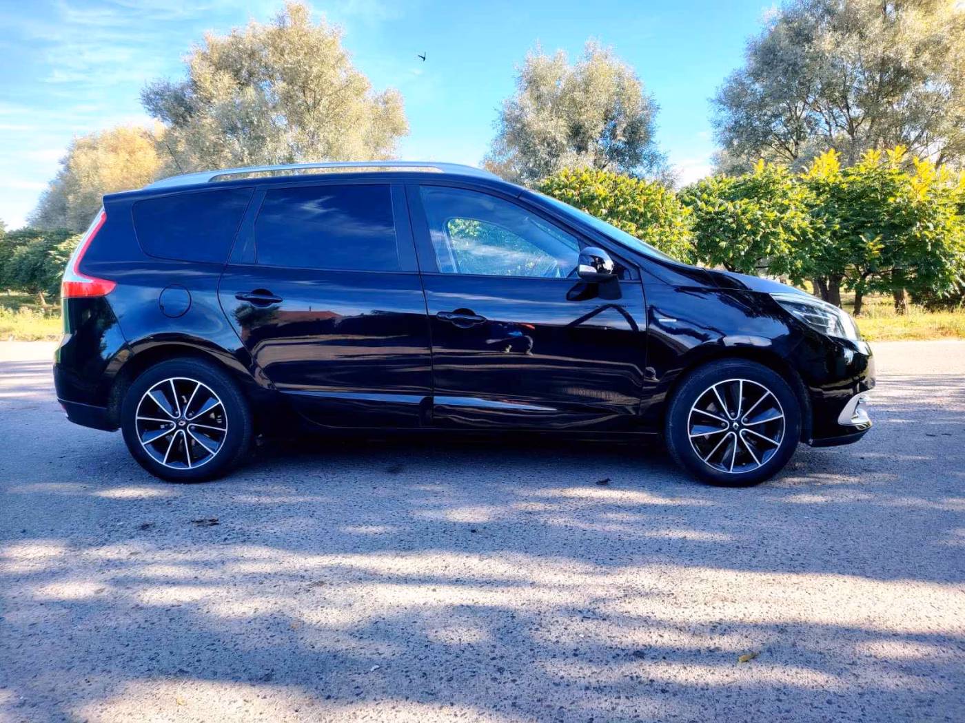 Renault Grand Scenic фото 10