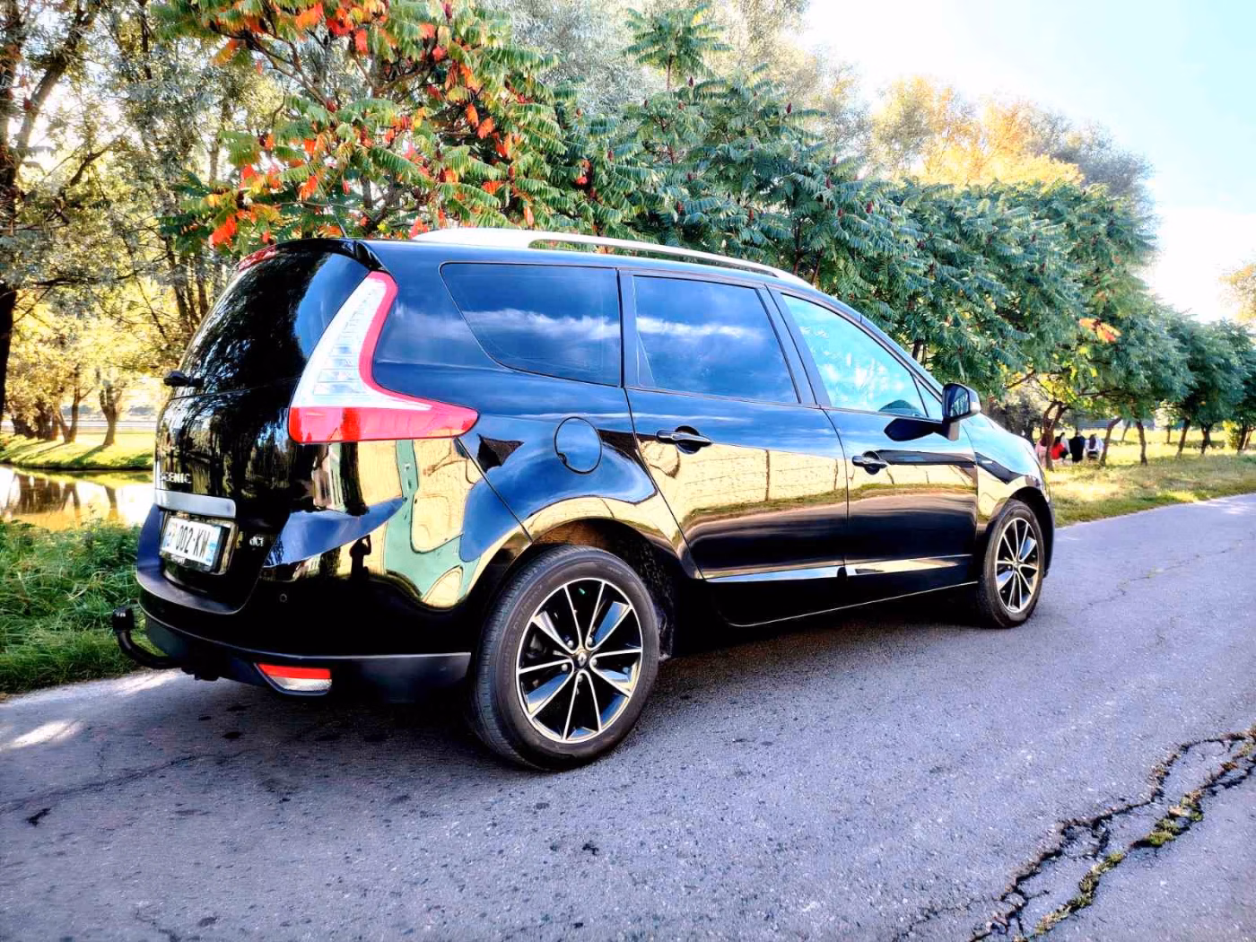 Renault Grand Scenic фото 12