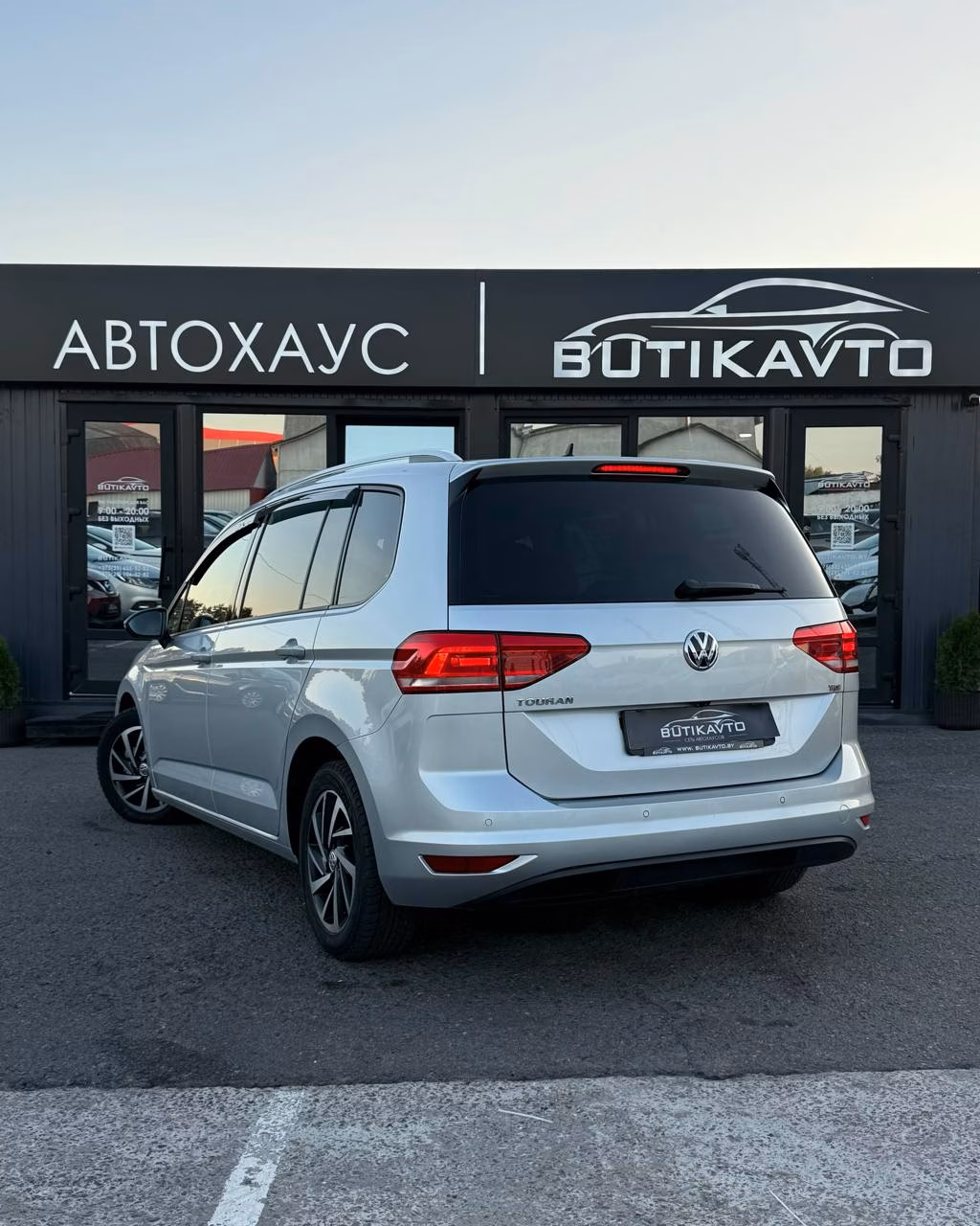 Volkswagen Touran фото 4
