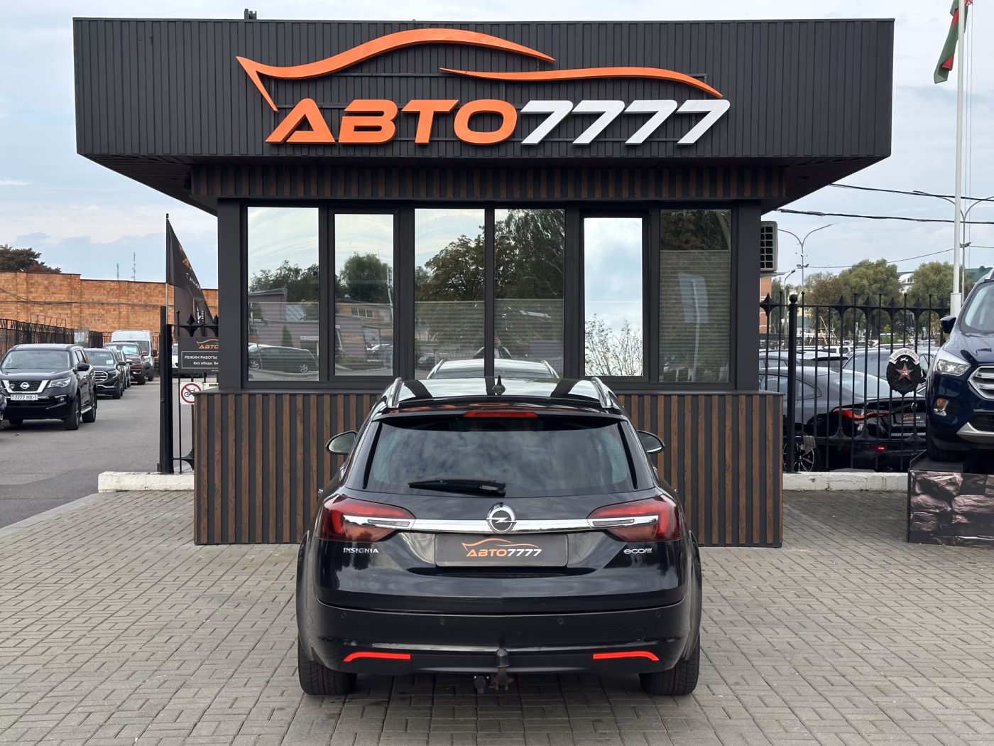 Opel Insignia фото 3