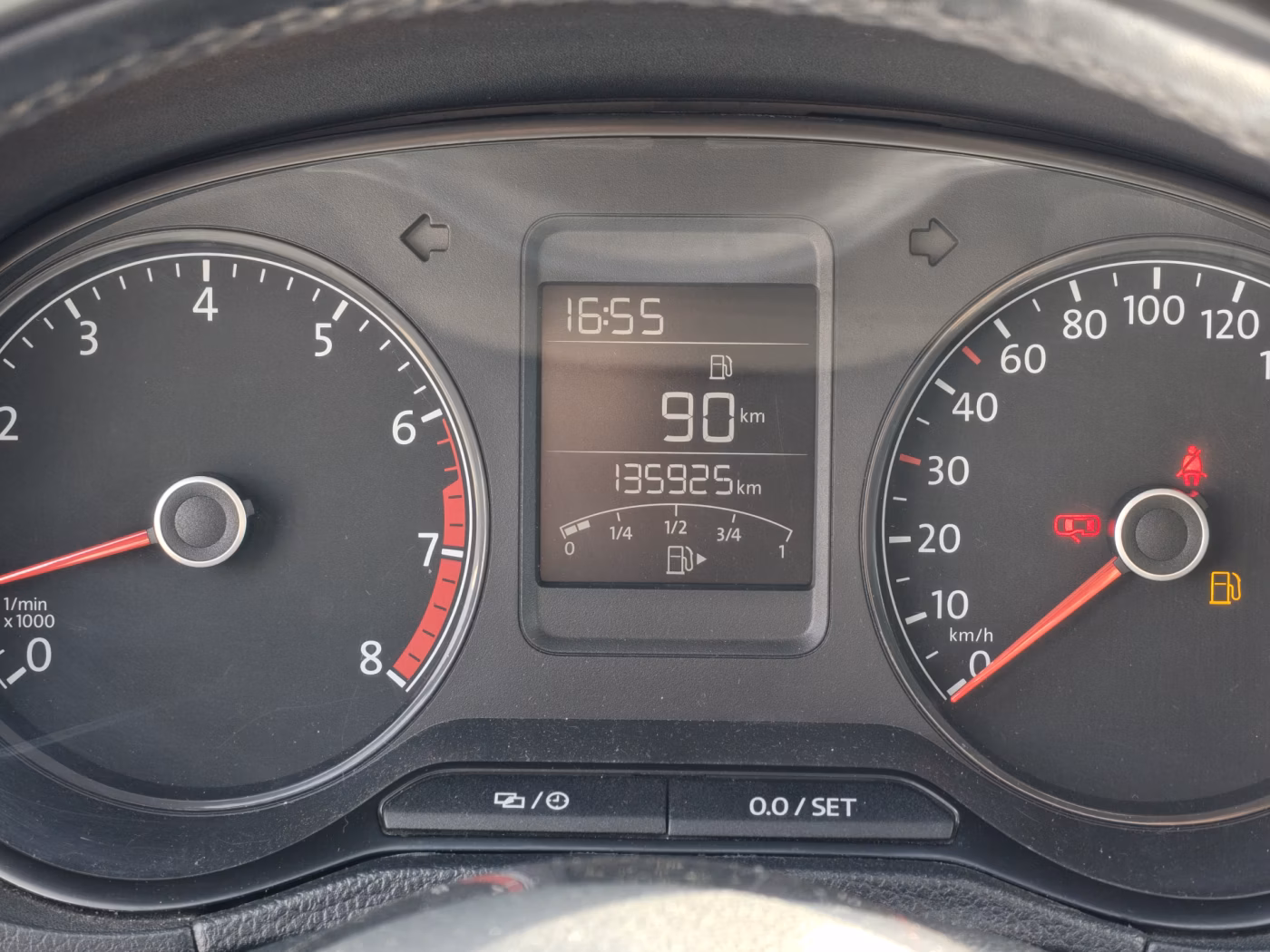 Volkswagen Polo Sedan фото 17