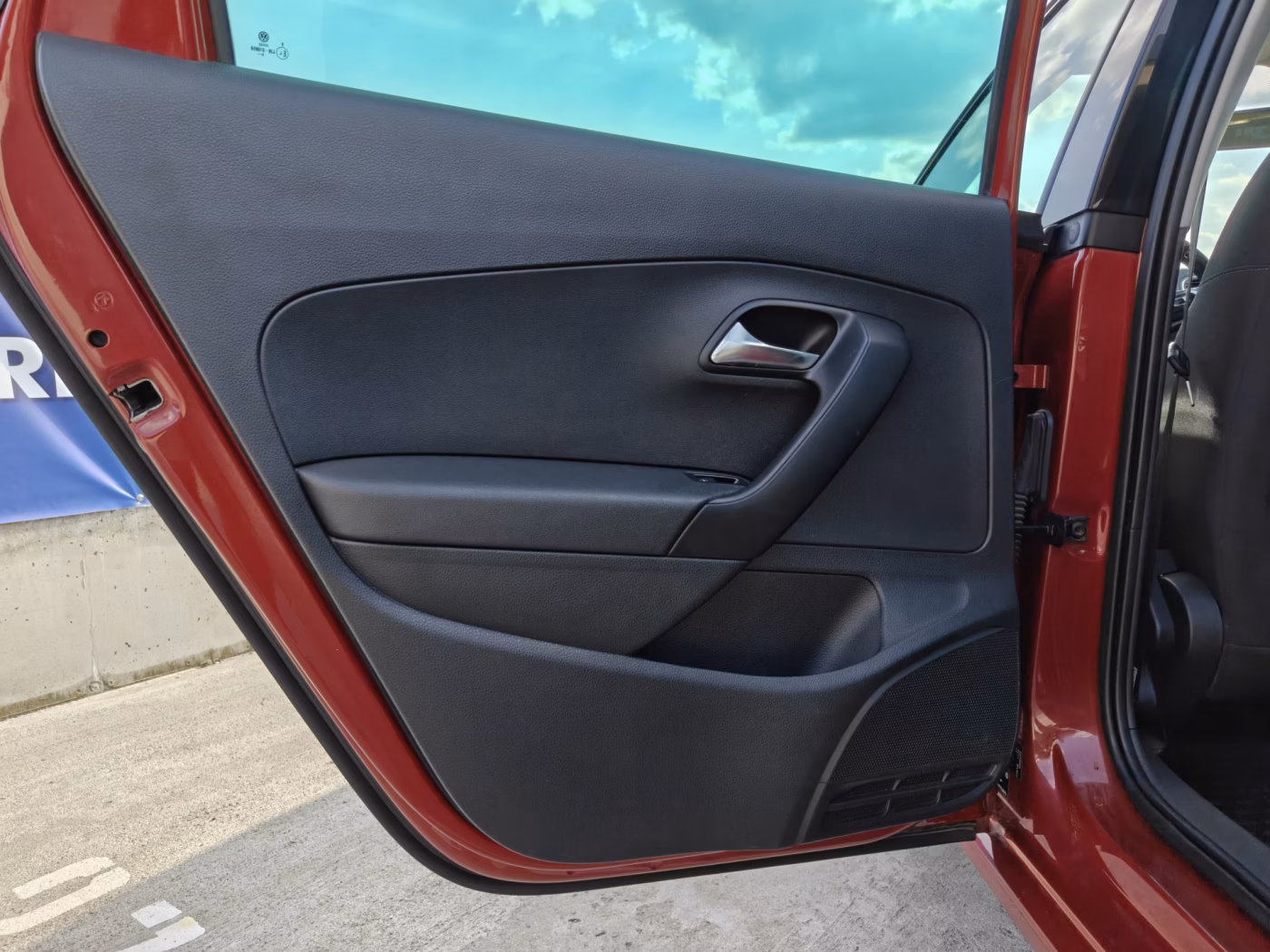 Volkswagen Polo Sedan фото 18