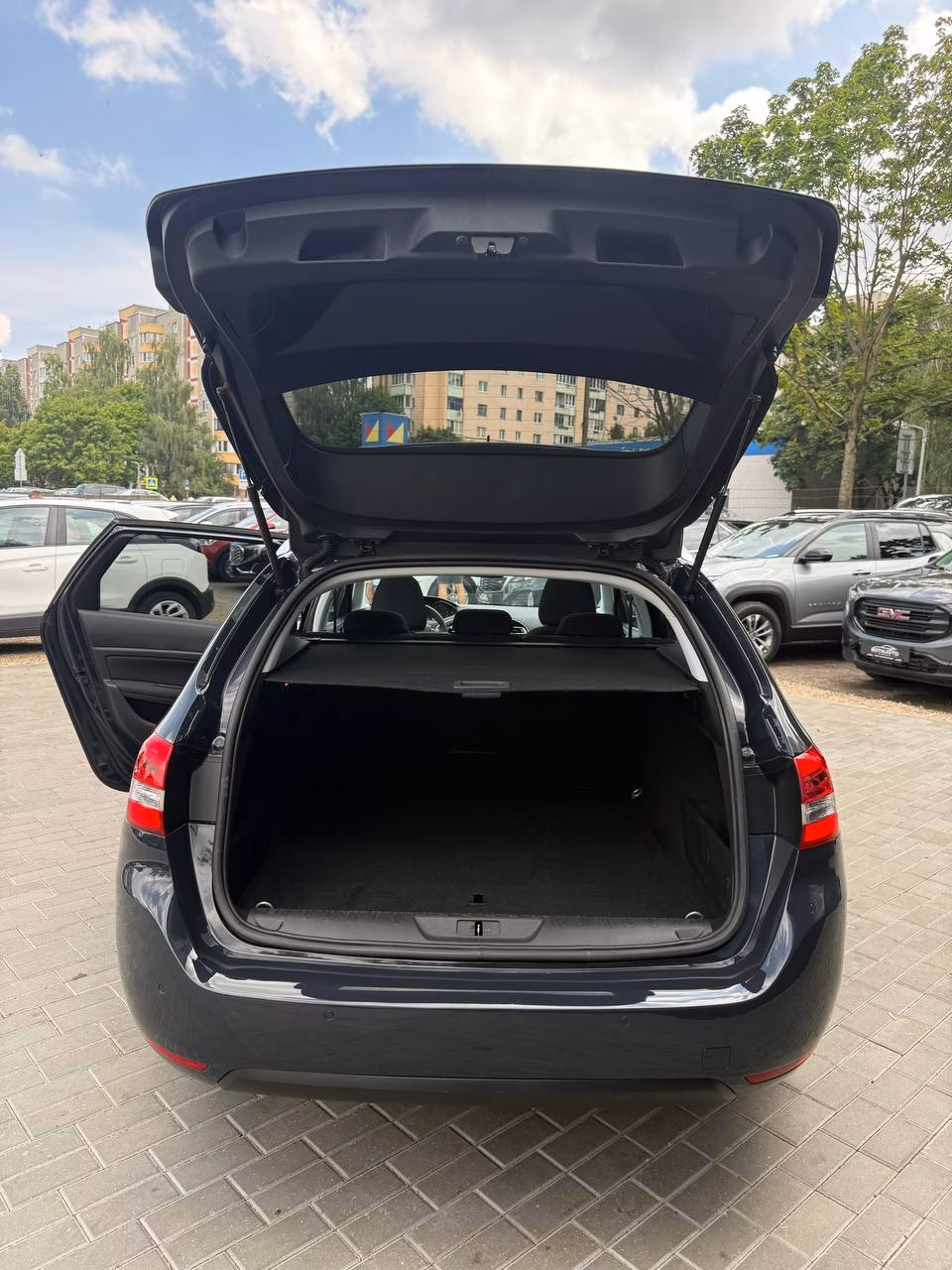 Peugeot 308 фото 14
