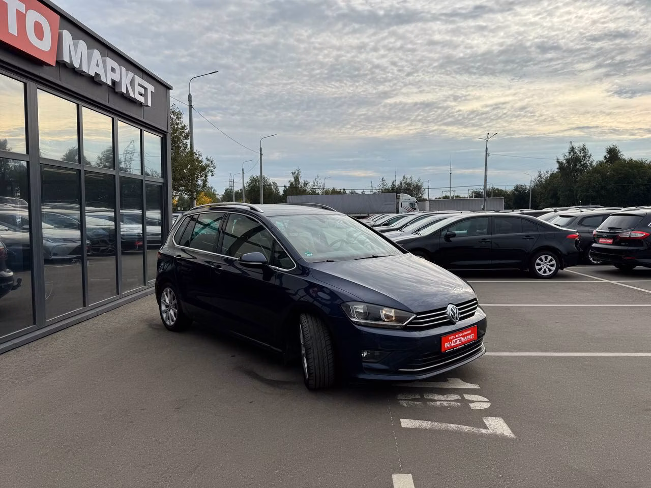 Volkswagen Golf Sportsvan фото 3