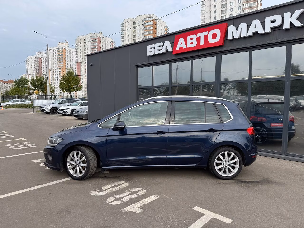 Volkswagen Golf Sportsvan фото 8