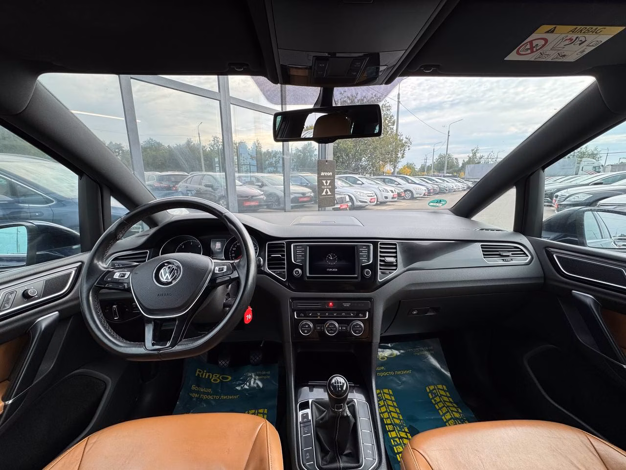 Volkswagen Golf Sportsvan фото 14