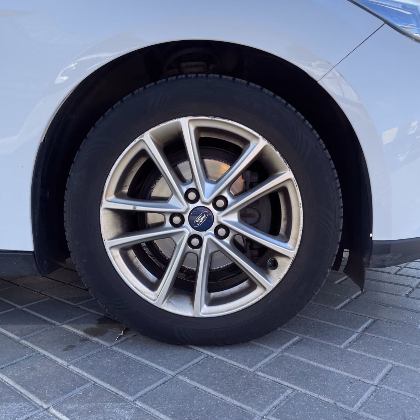 Ford Focus фото 7