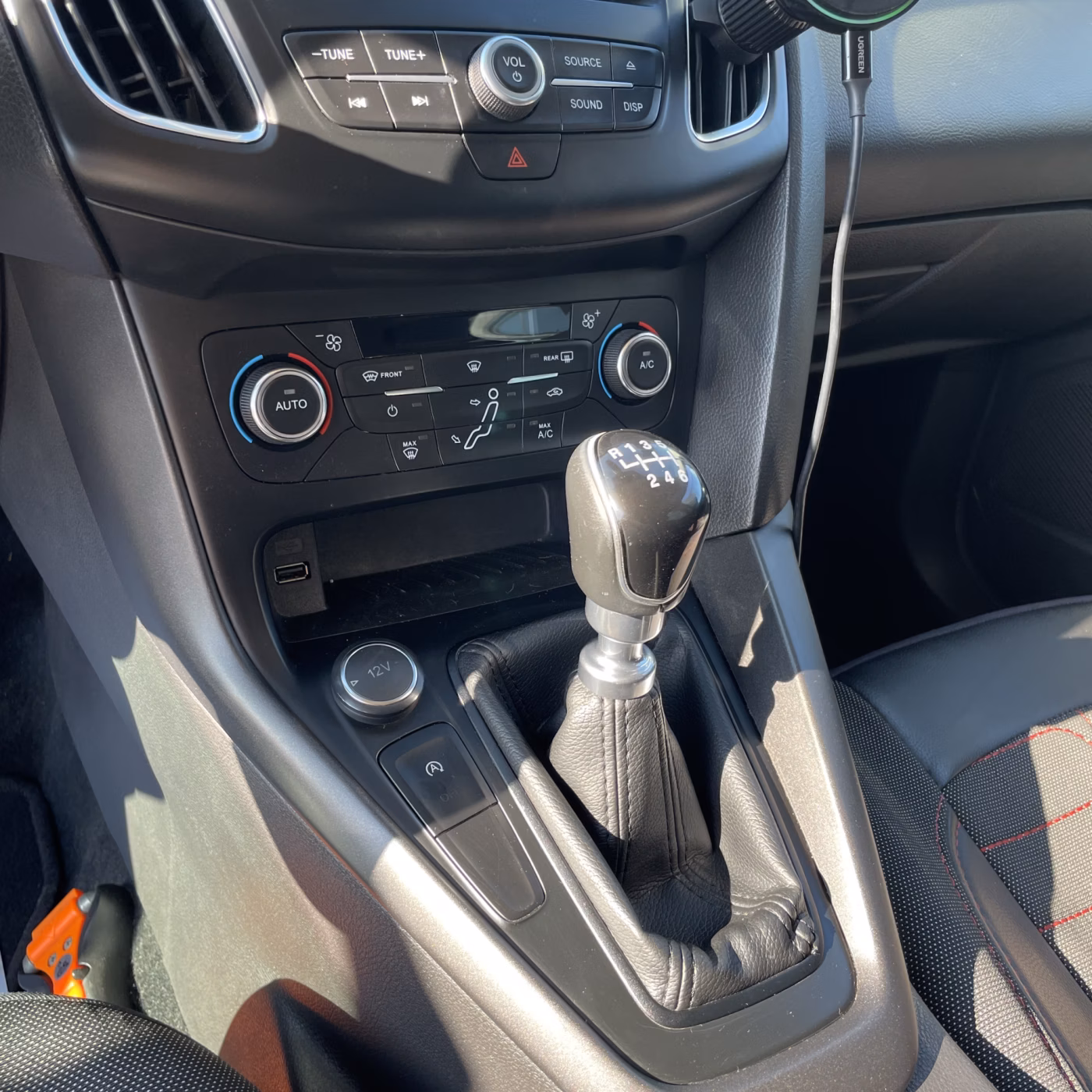 Ford Focus фото 17