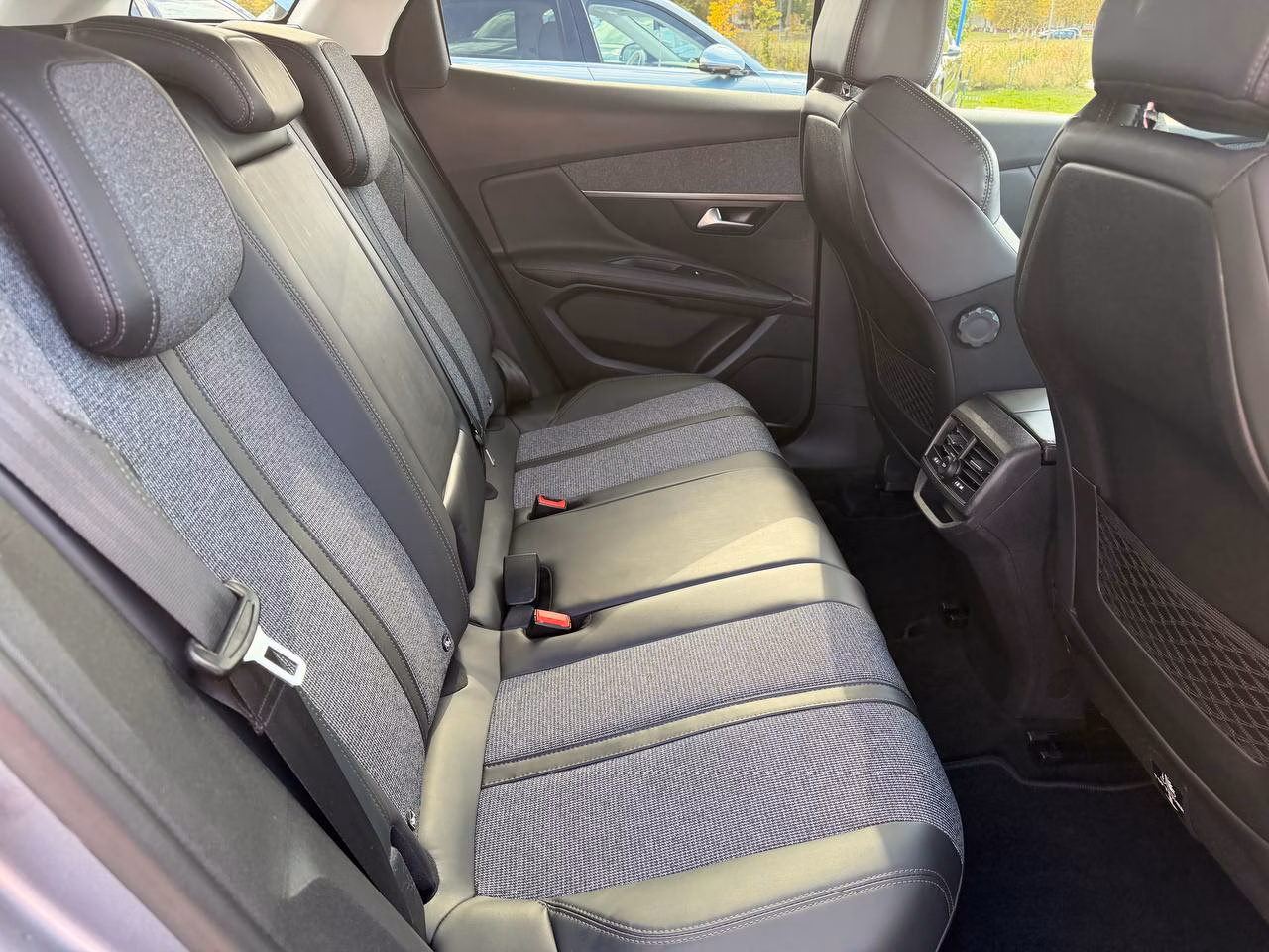Peugeot 3008 фото 18