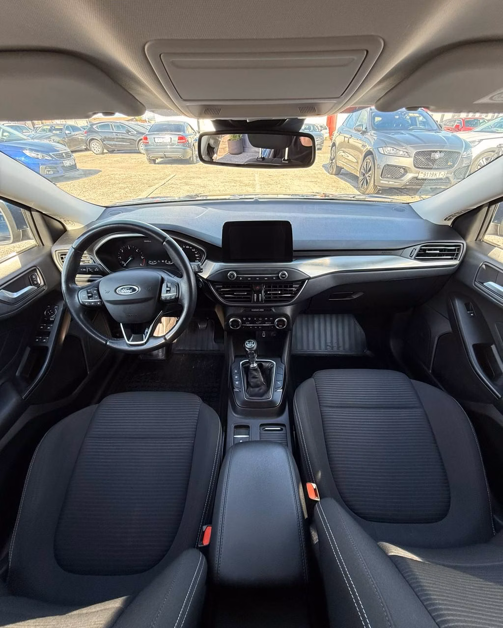 Ford Focus фото 9
