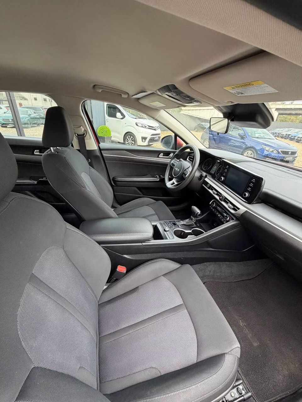 Kia K5 фото 12