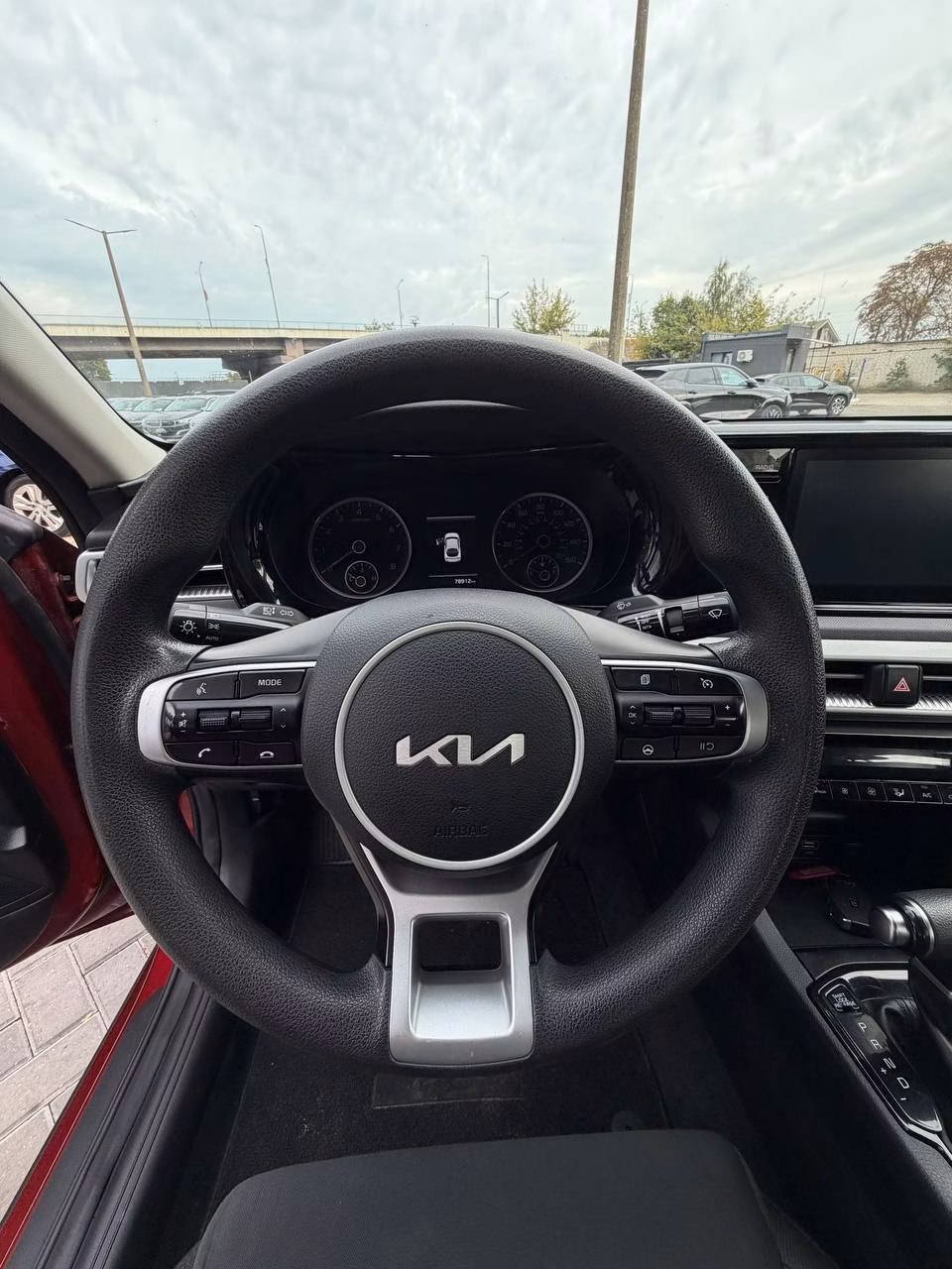 Kia K5 фото 14