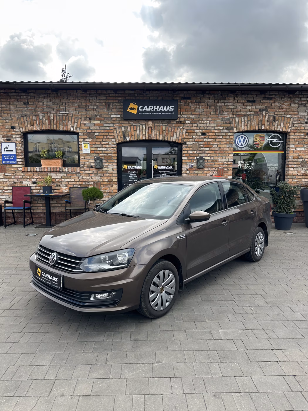 Volkswagen Polo Sedan фото 3