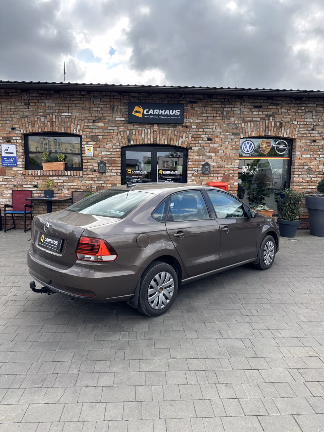 Volkswagen Polo Sedan фото 4