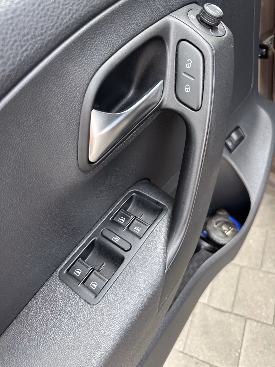 Volkswagen Polo Sedan фото 7
