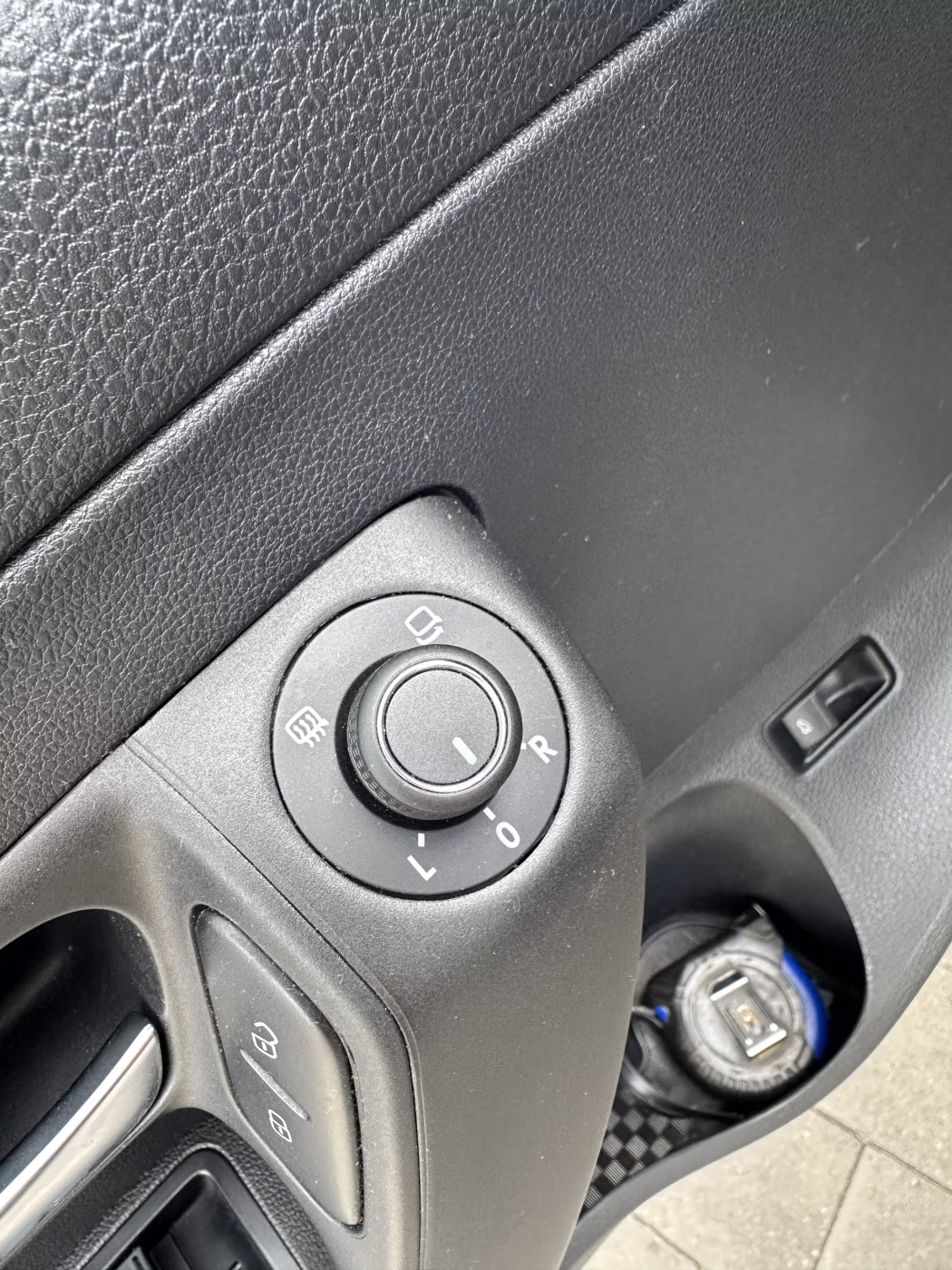 Volkswagen Polo Sedan фото 8