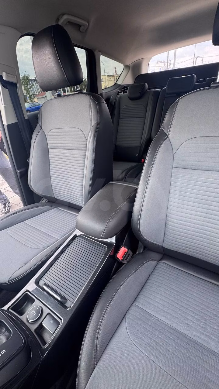 Ford Kuga фото 5
