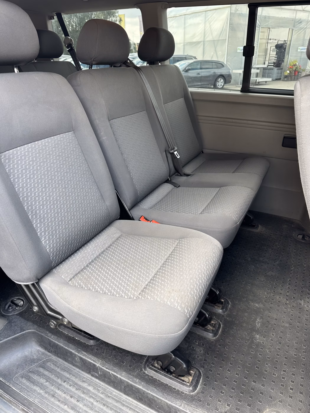 Volkswagen Caravelle фото 11