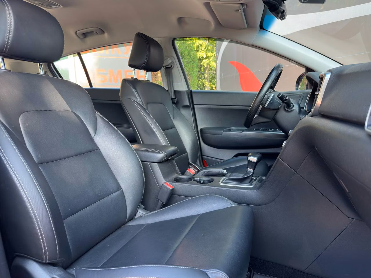 Kia Sportage фото 10