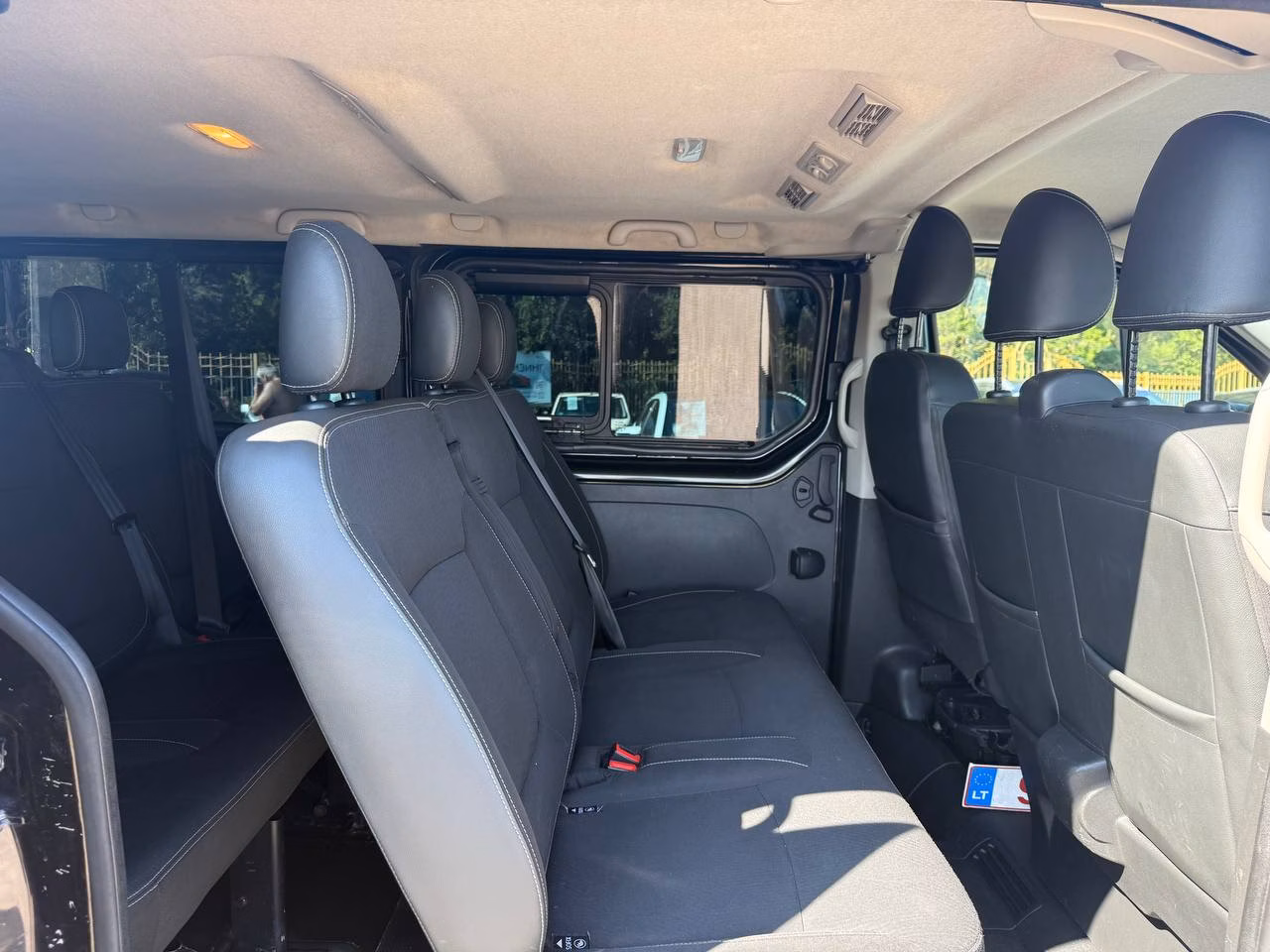 Renault Trafic фото 10
