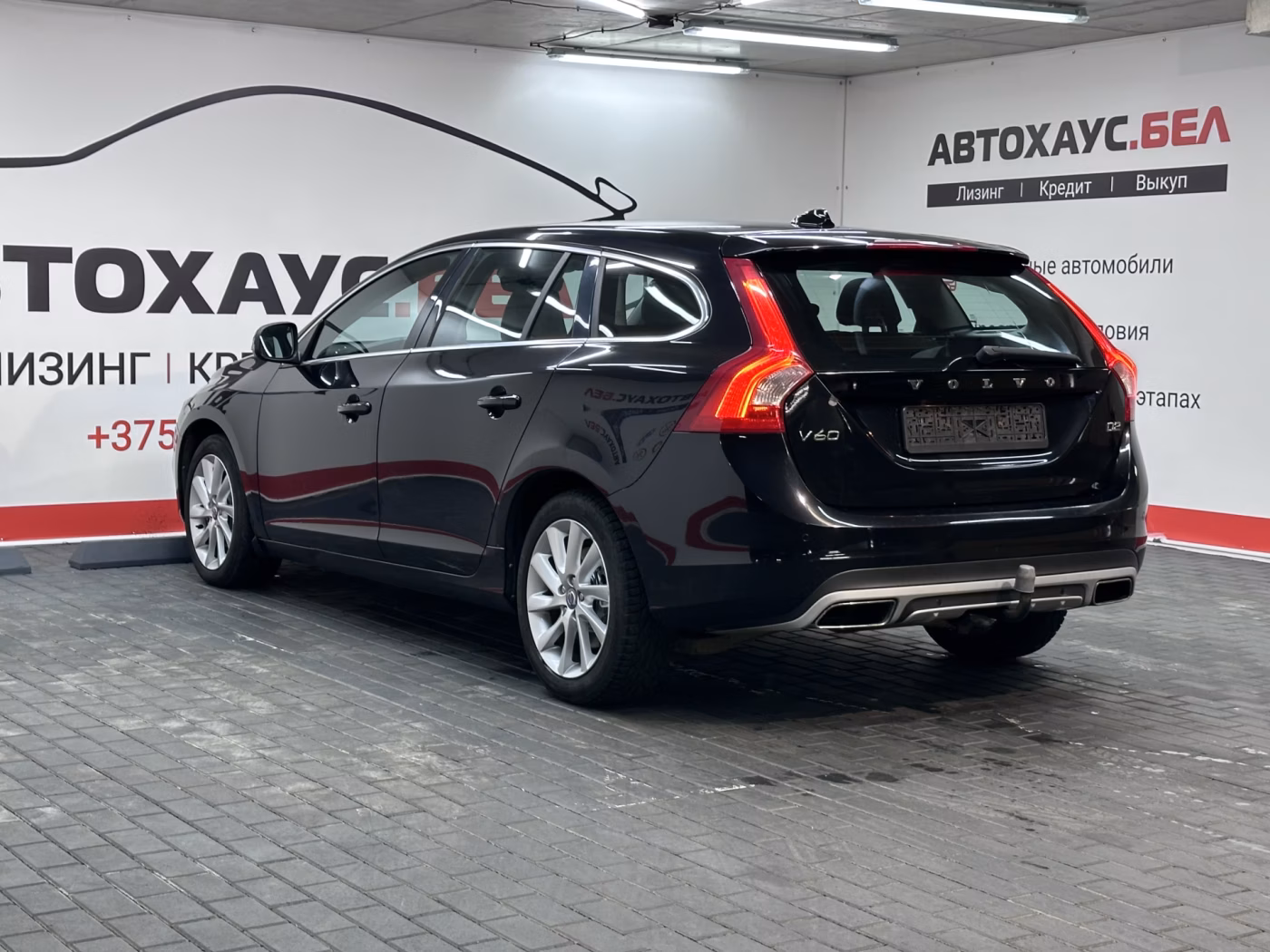 Volvo V60 фото 6