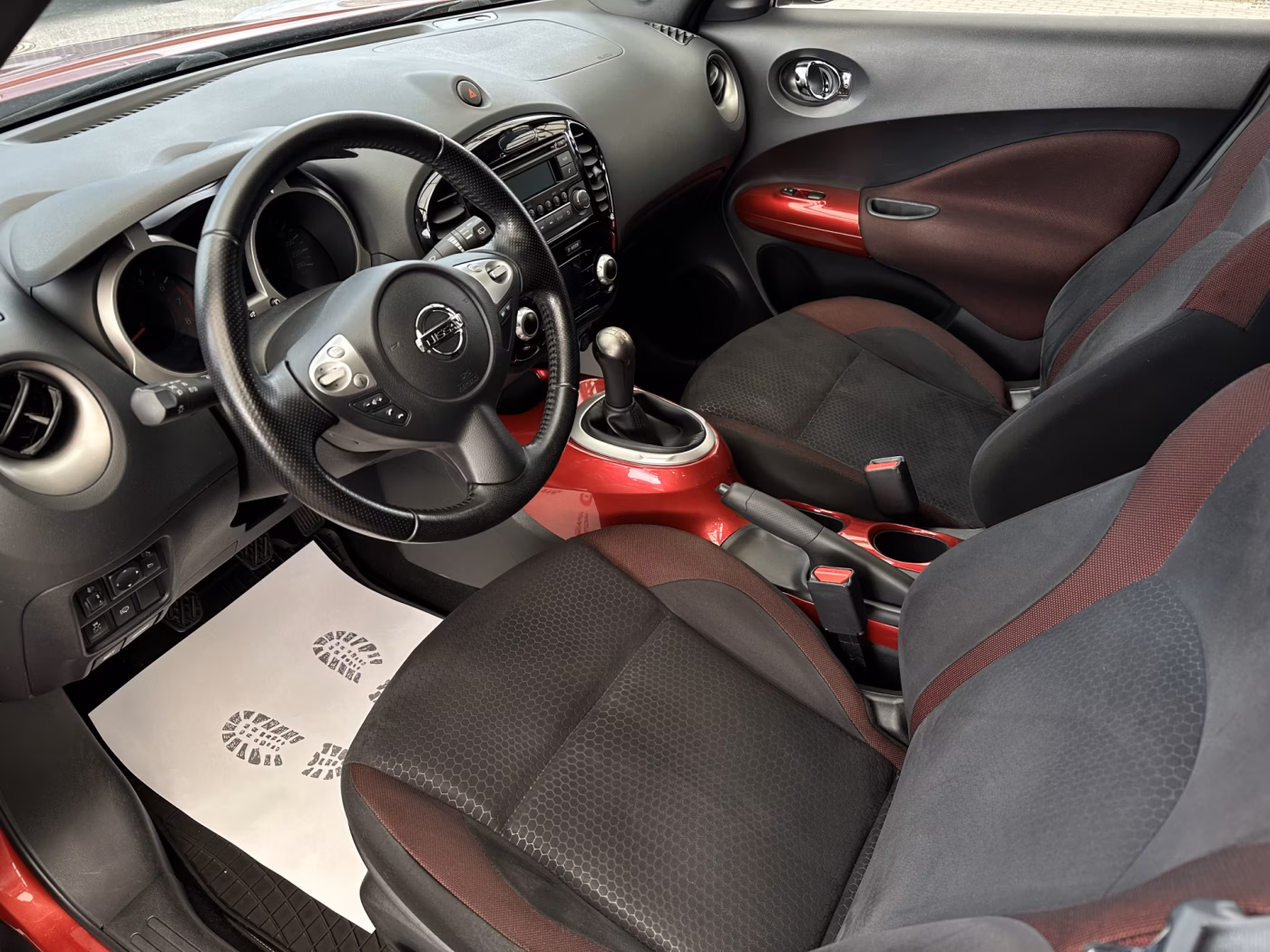 Nissan Juke фото 8