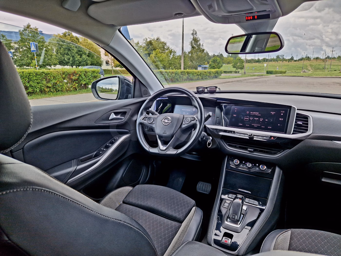 Opel Grandland X фото 12