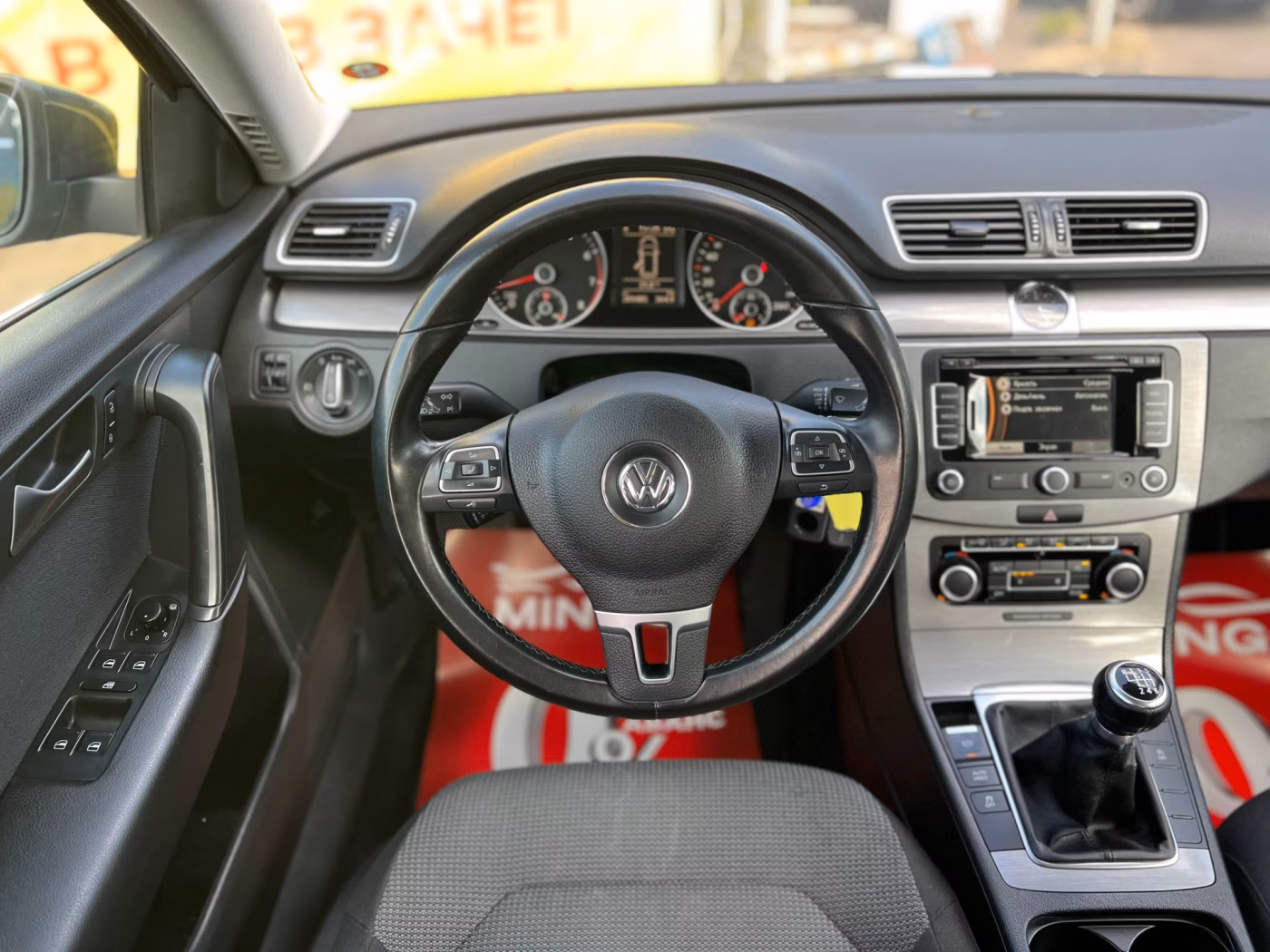 Volkswagen Passat фото 16