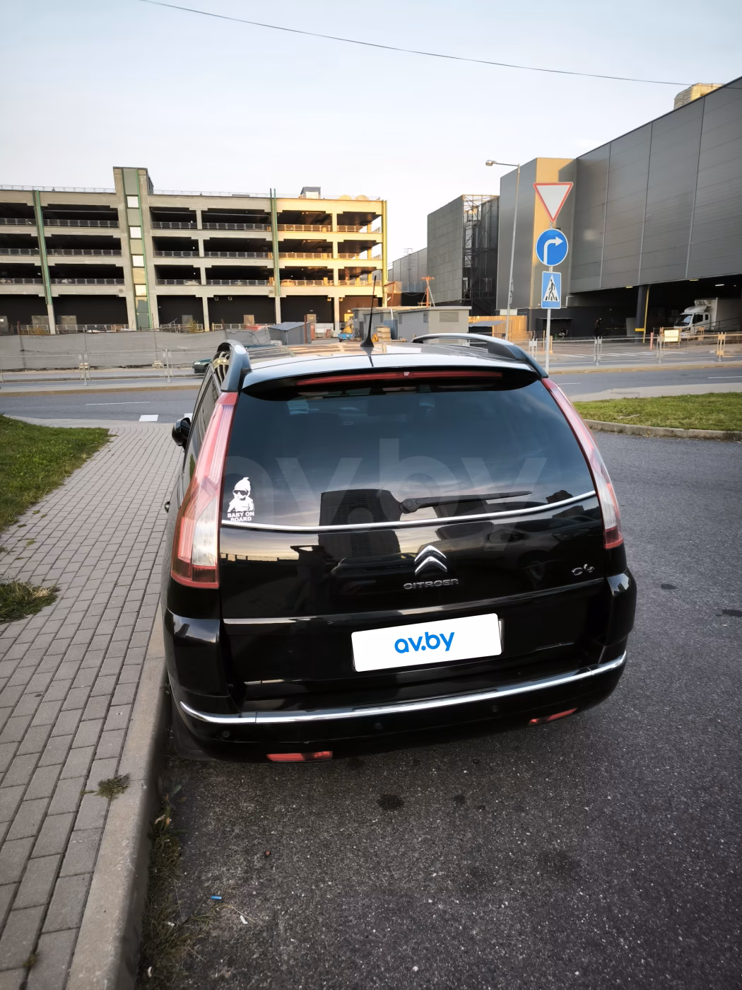 Citroen C4 Grand Picasso фото 4
