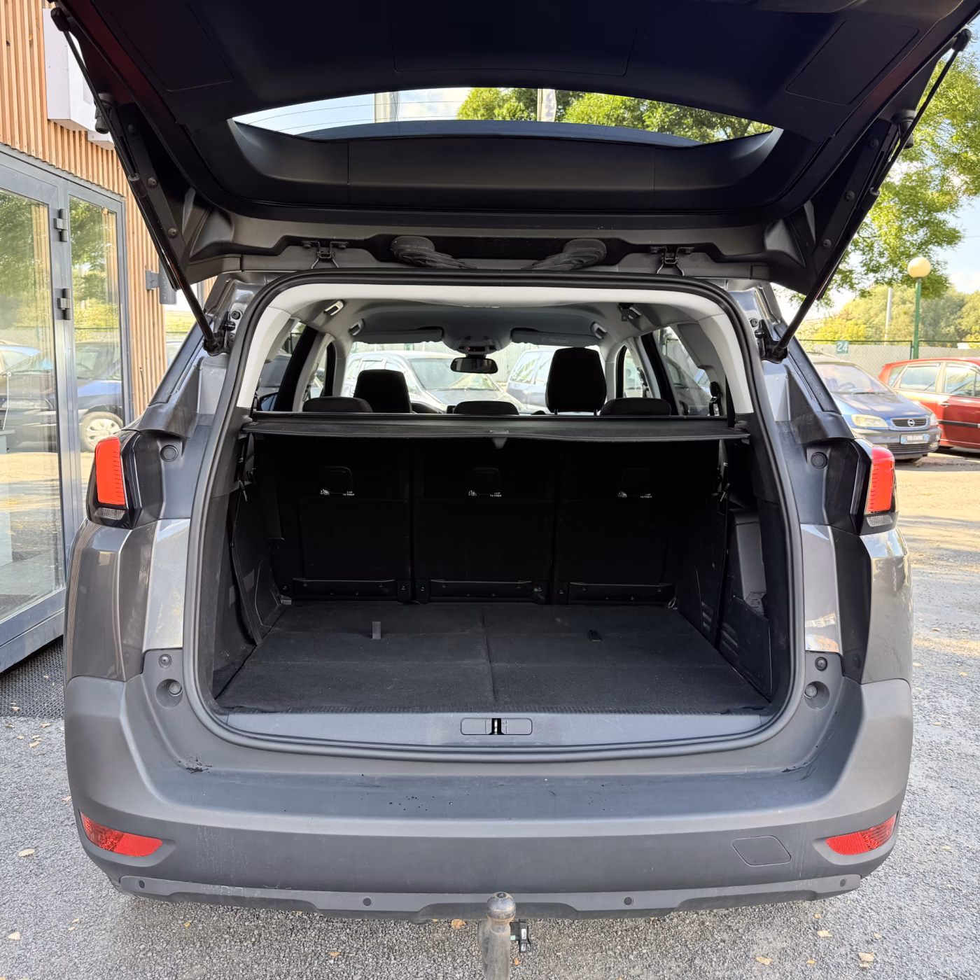 Peugeot 5008 фото 15