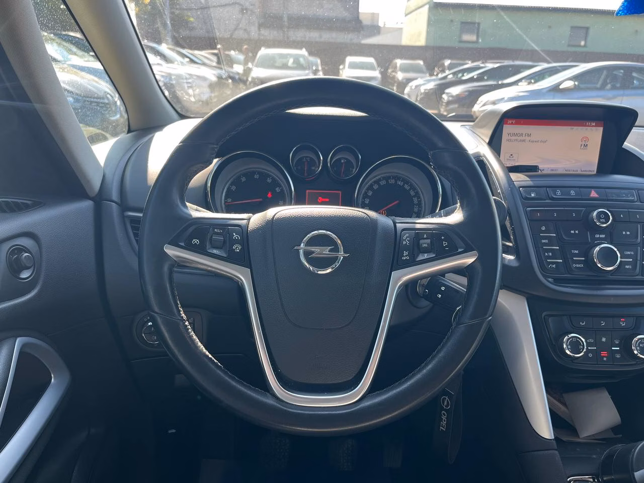 Opel Zafira фото 17