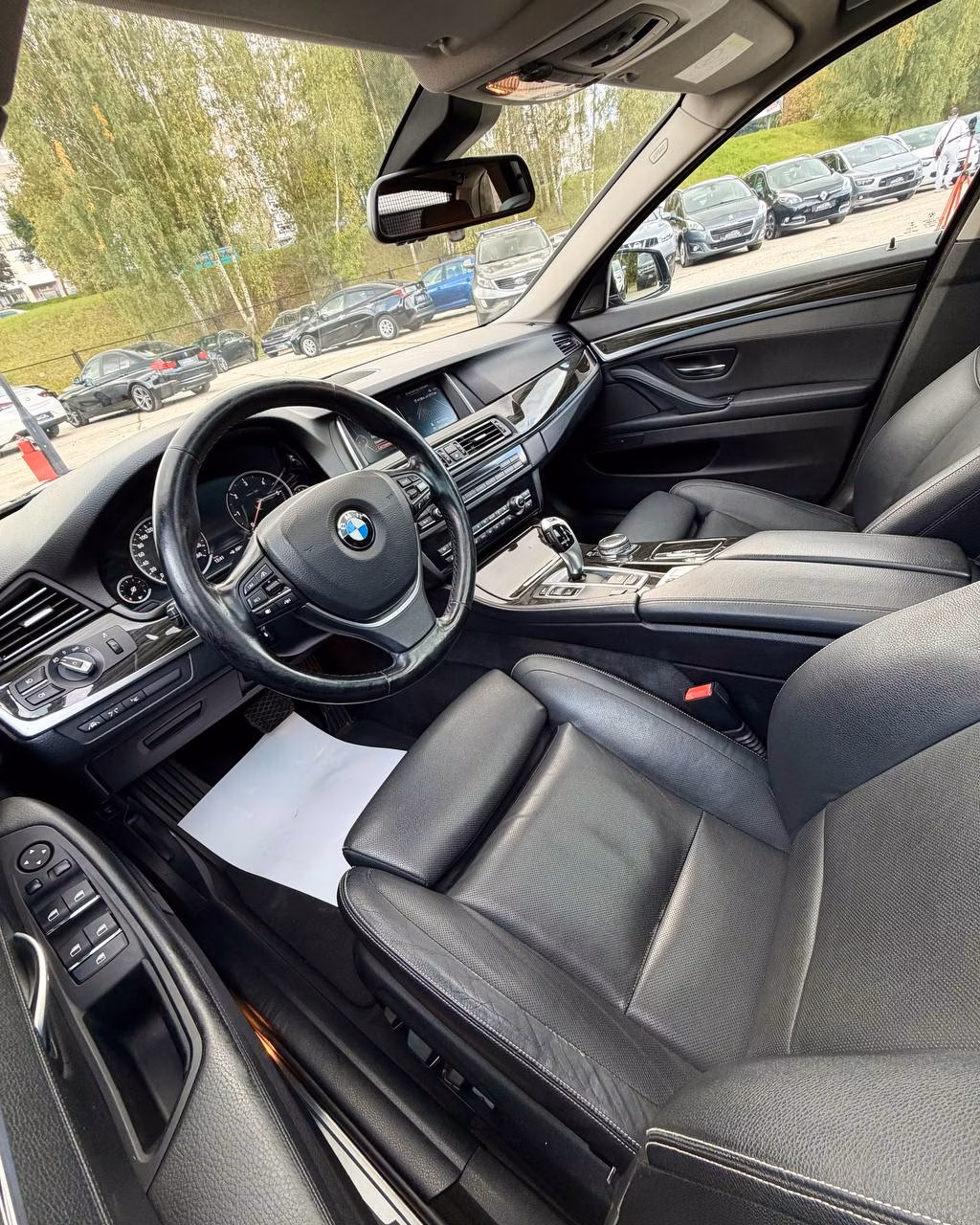 BMW 5 серия фото 10