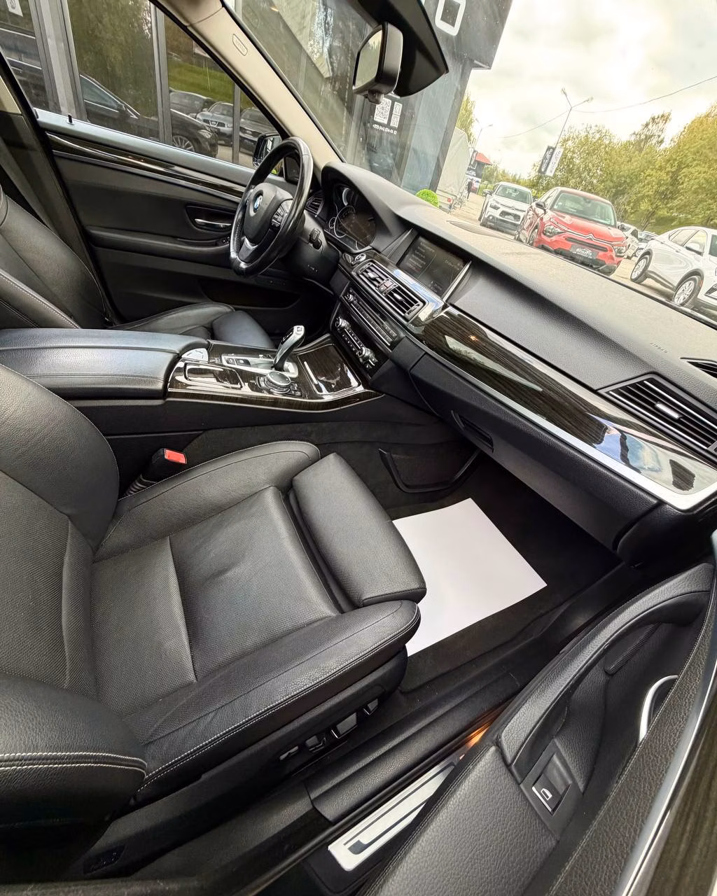 BMW 5 серия фото 11